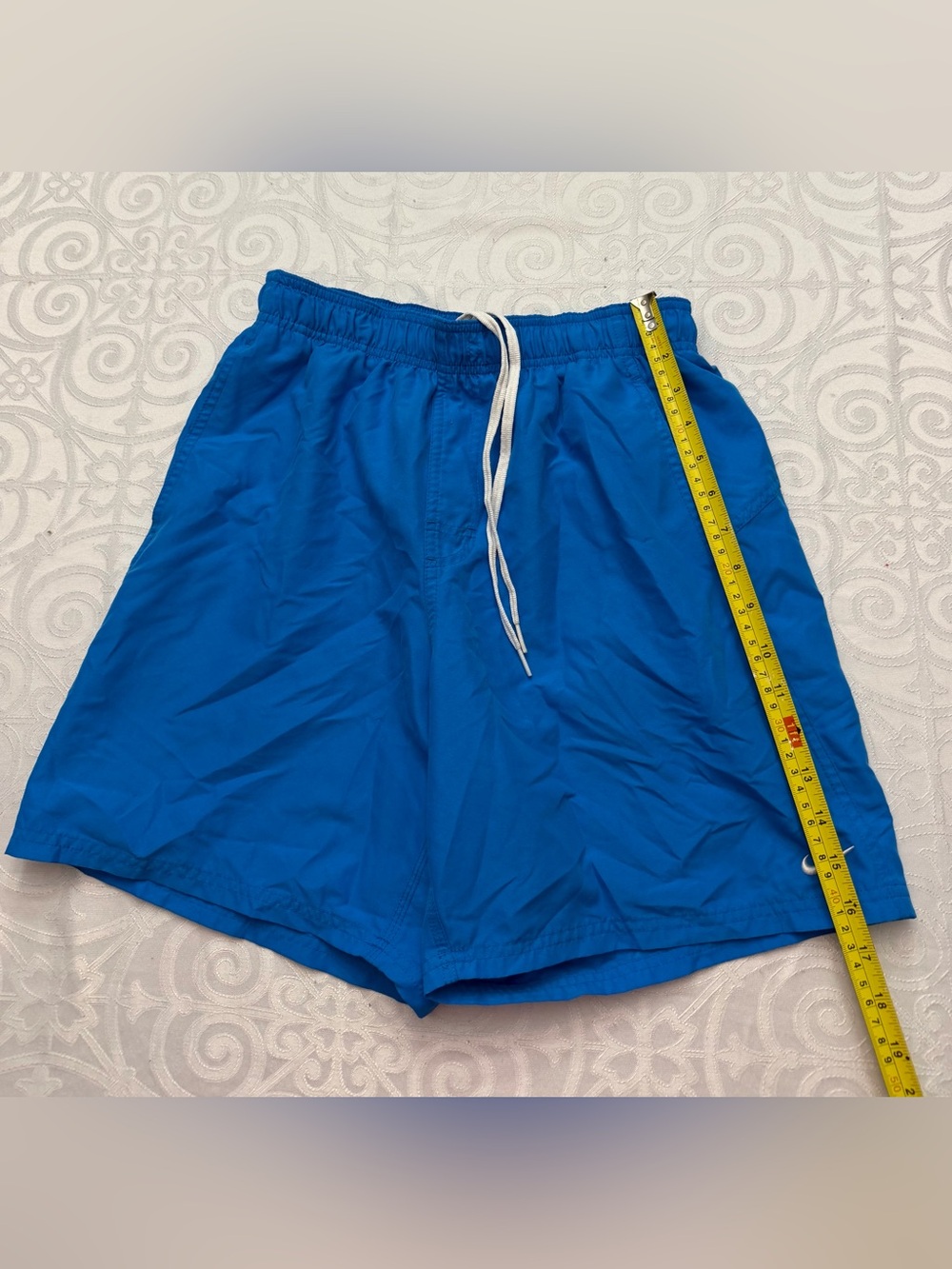 Nike Swim Trunks Shorts Pool Beach Drawstrings Men Small 6 Inch Inseam Sporty - Picture 9 of 10